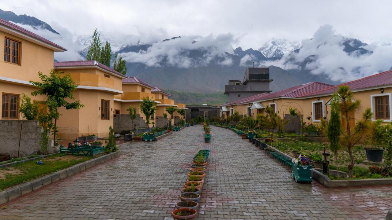 Dynasty Hotel Skardu Eksteriør bilde
