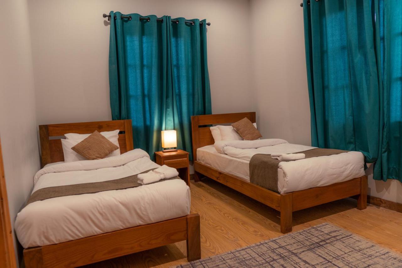 Dynasty Hotel Skardu Eksteriør bilde